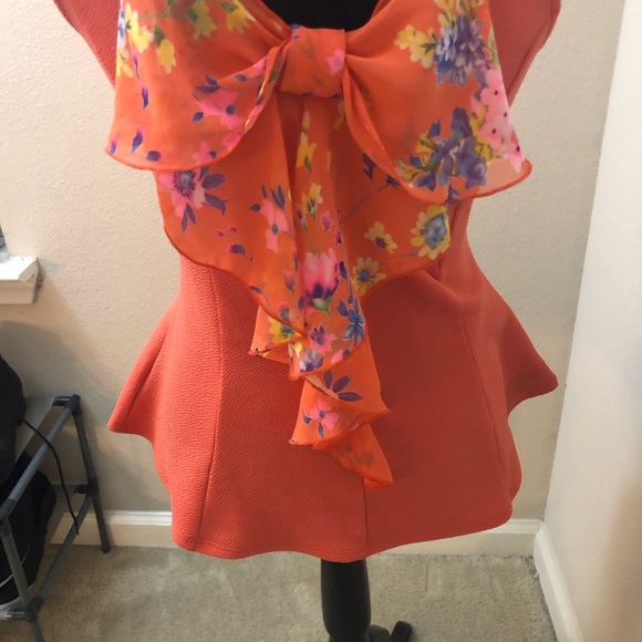 VINTAGE LADIES TOP - Picture 6 of 6